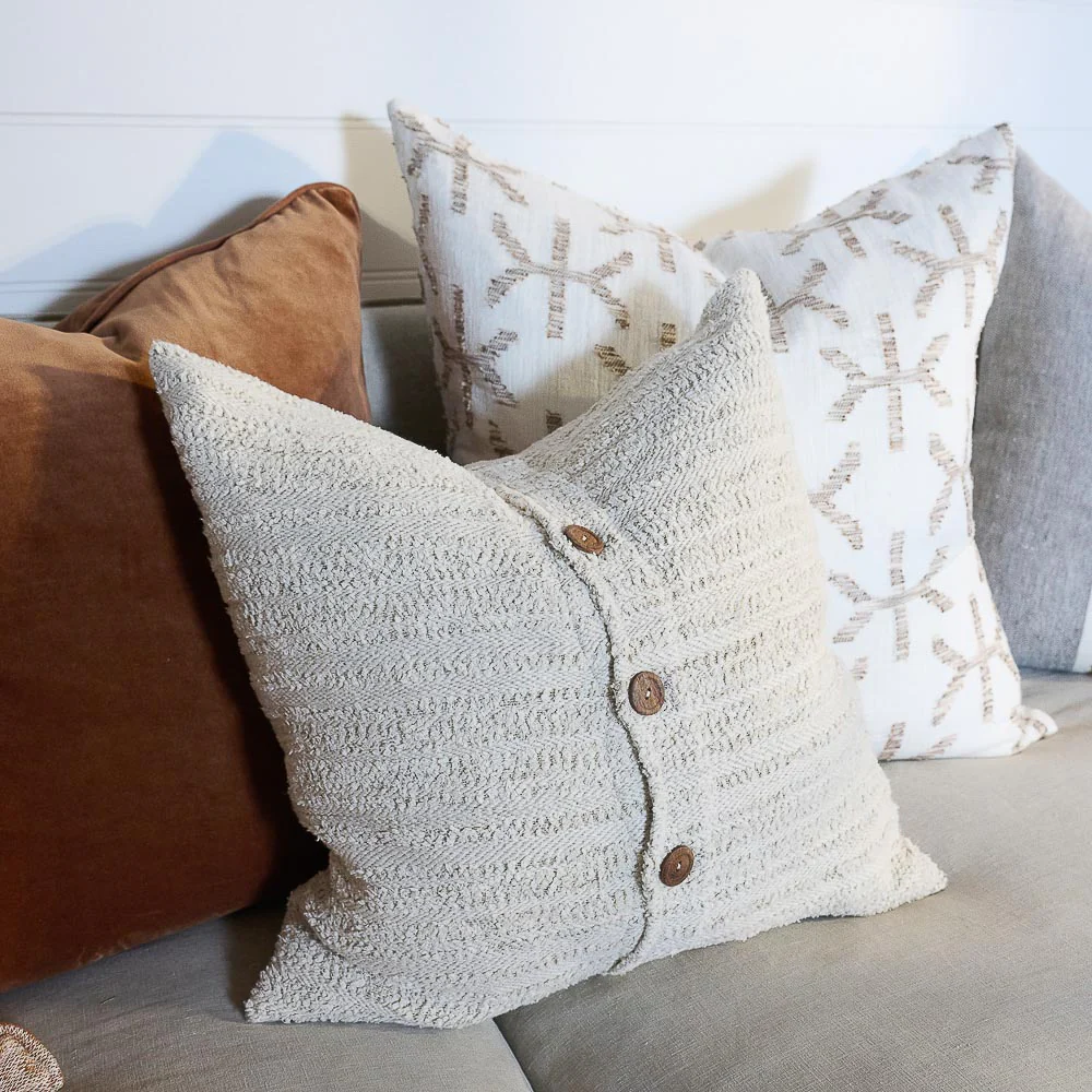 Afero Cushion - Soft Natural