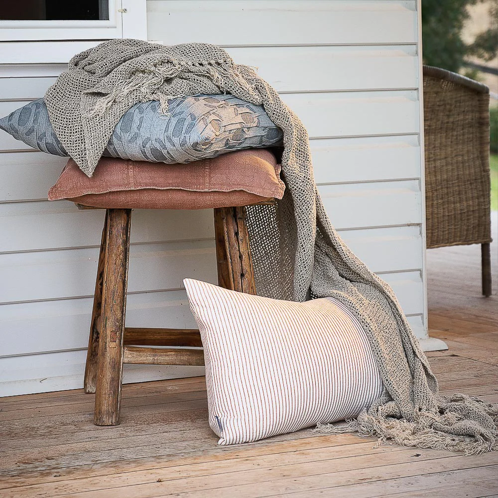 Luca Linen Cushion - Clay