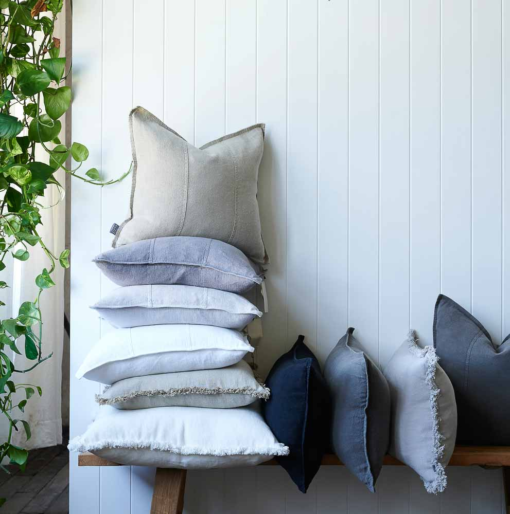 Luca Linen Cushion - Natural