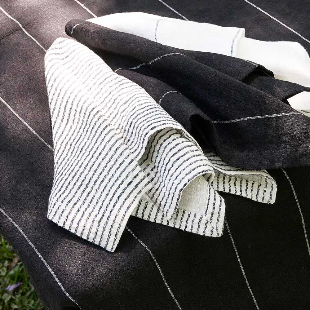 Marina Napkin Set - Off White w' Ink Stripe