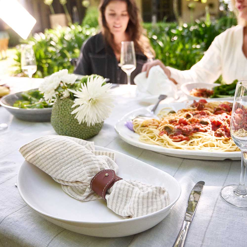 Marina Napkin Set - Off White w' Natural Stripe