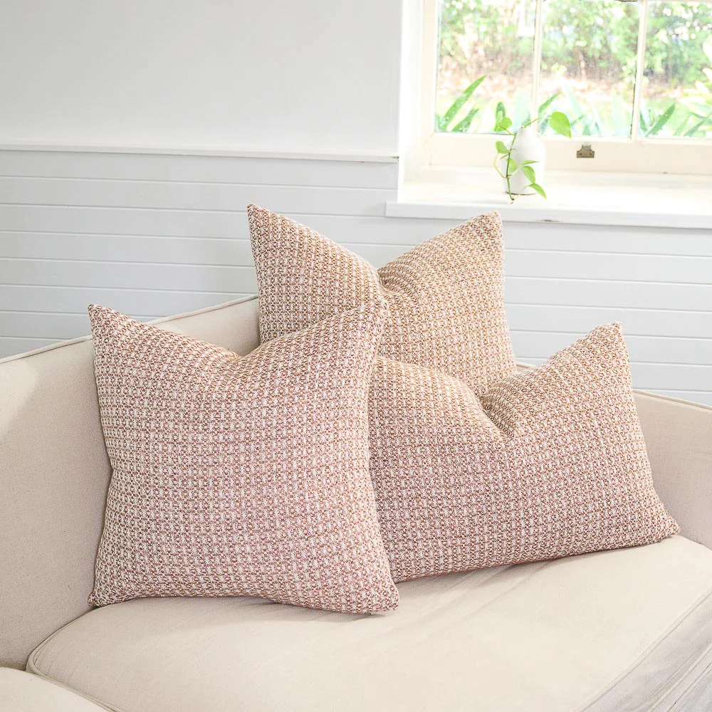 Noah Cushion - Nutmeg/White