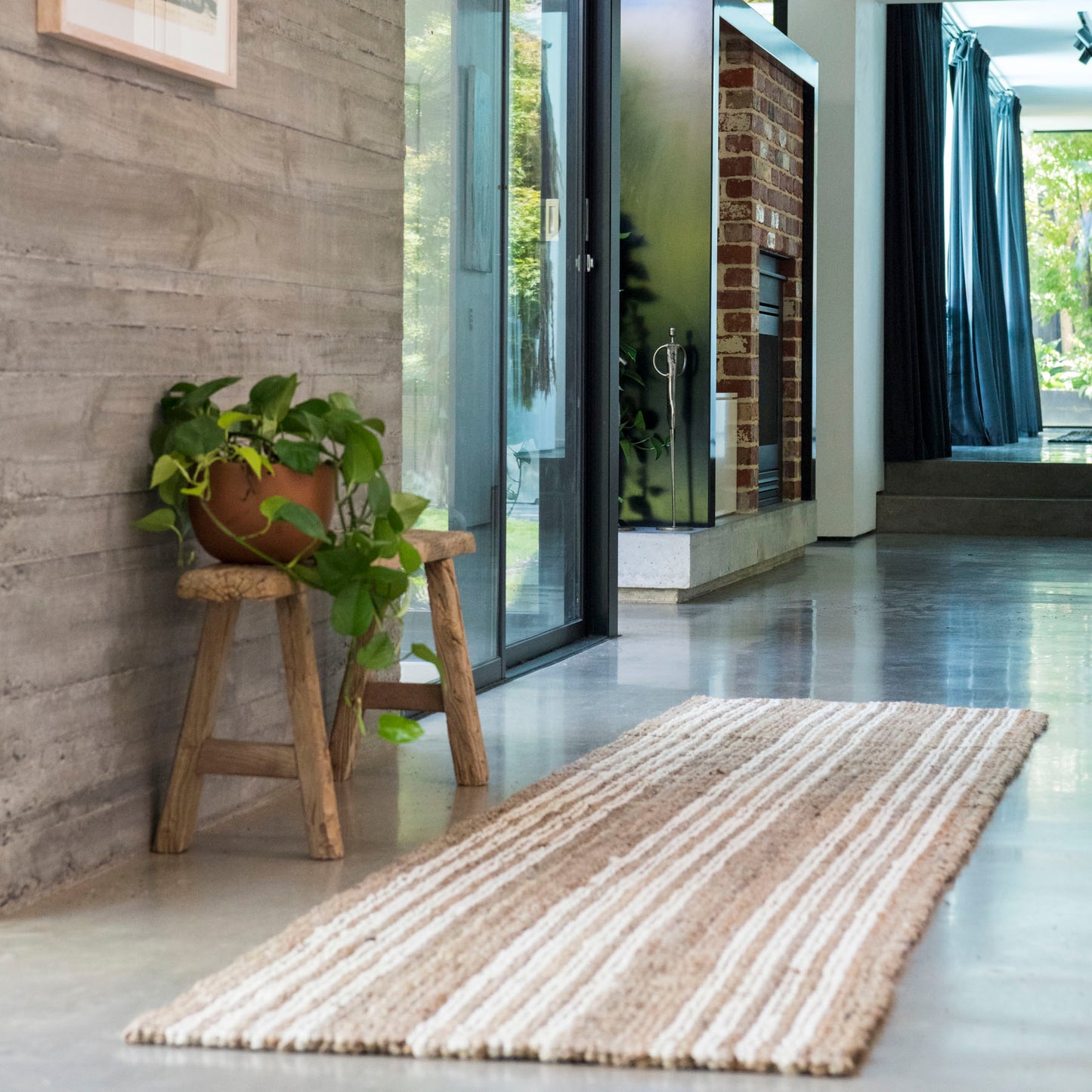 Osbourne Striped Jute